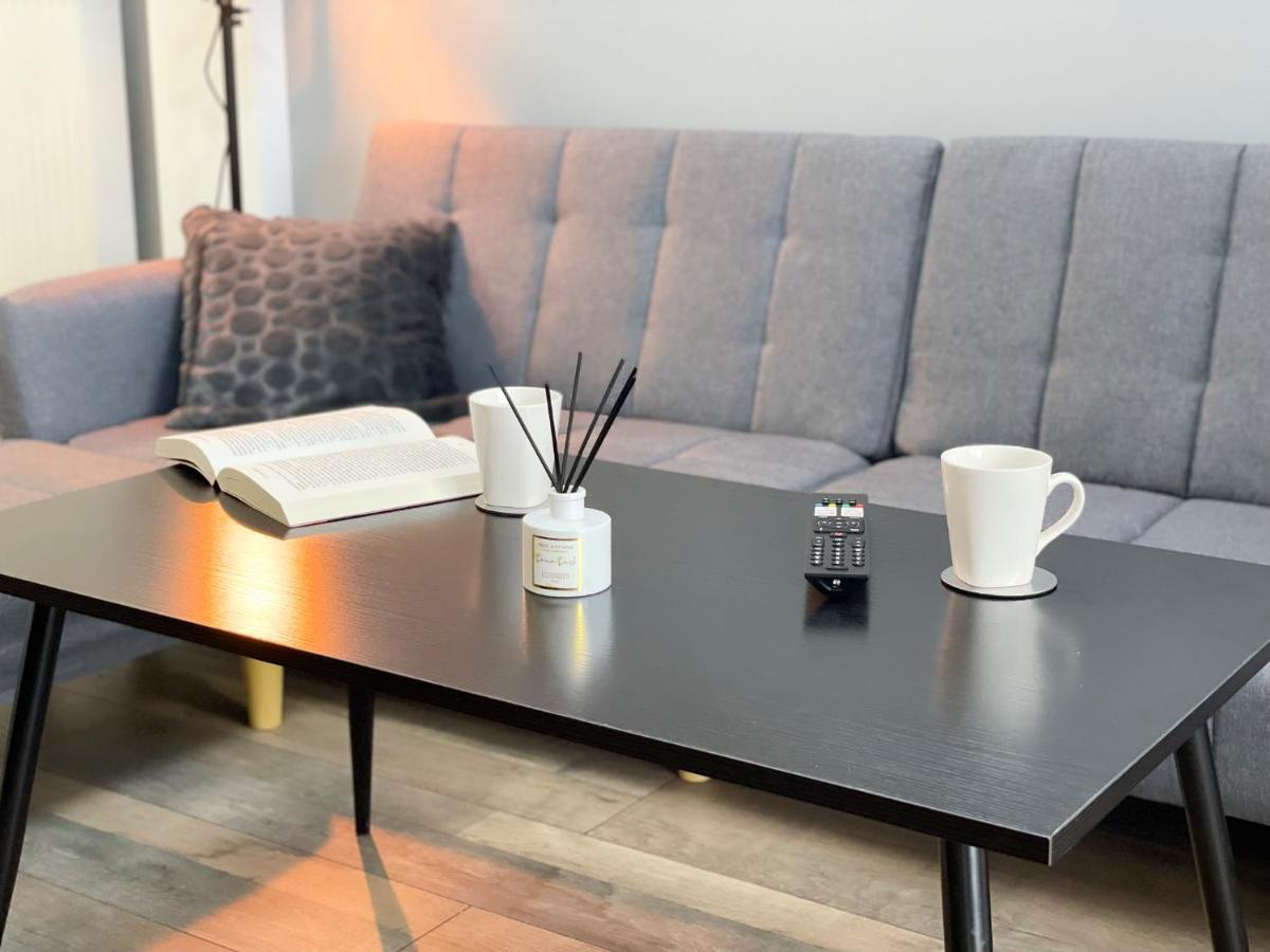 Easy Location - Parking - Free Wifi - Tourism And Business Apartment Freyming-Merlebach Exterior photo